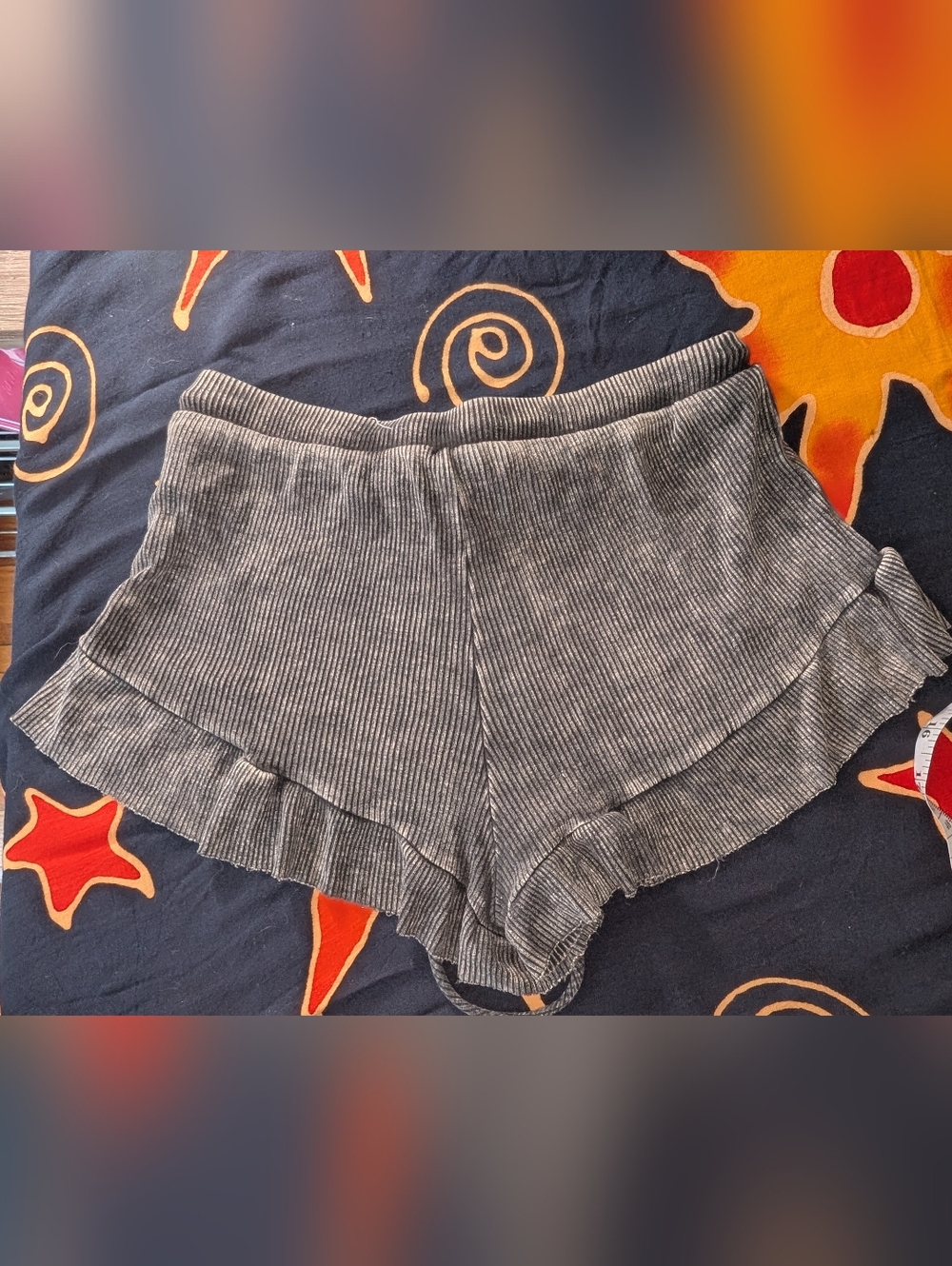 Women’s Gray Ribbed Ruffle Shorts - Picture 2 of 5